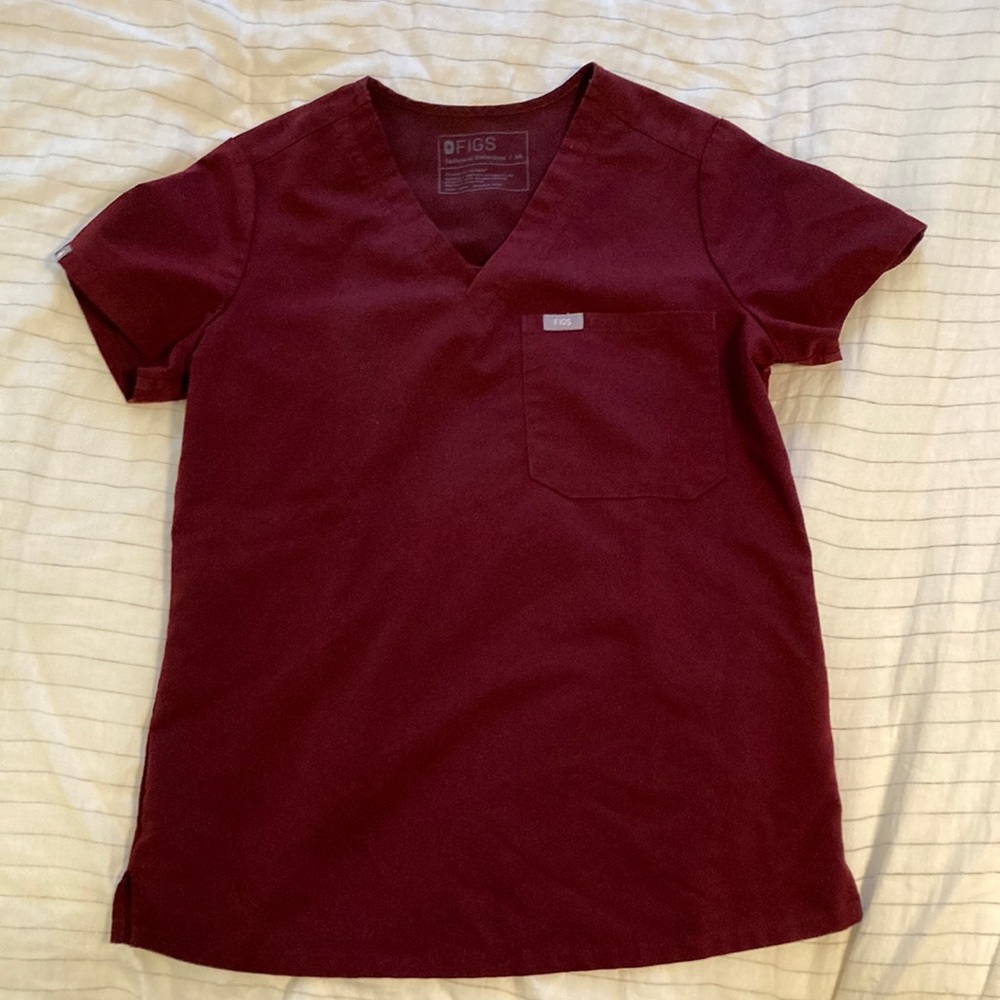 FIGS Catarina scrub top size XS Burgandy